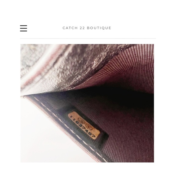 Chanel Metallic Silver Quilted Leather 2.55 Reissue L Yen Continental WOC - Picture 8 of 10